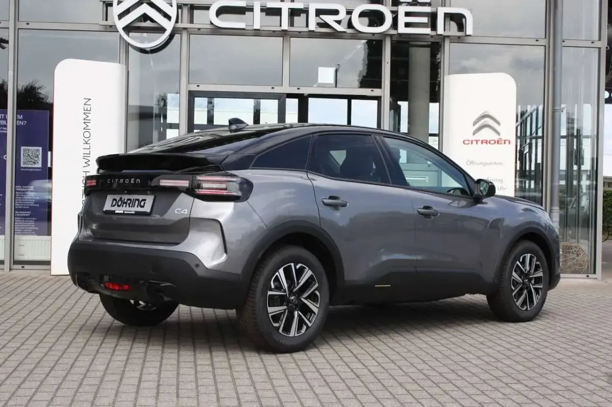 Neu Citroën C4 145 PS (106 kW) 2026 Mercure grau lackierung SUV
