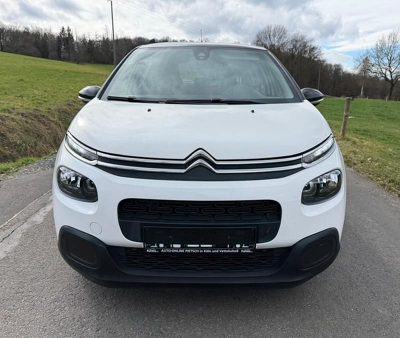 Gebraucht Citroën C3 82 PS (60 kW) 2018 Weiß Kleinwagen