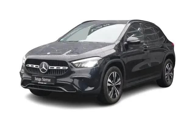 Kosmosschwarz Gebraucht 2023 Mercedes GLA220 Progressive SUV | 36.990 € (Superpreis) - Bild 1/4