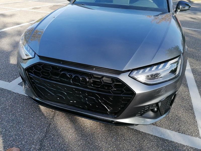 Gebraucht Audi A4 S-Line 204 PS (150 kW) 2021 Grau Kombi