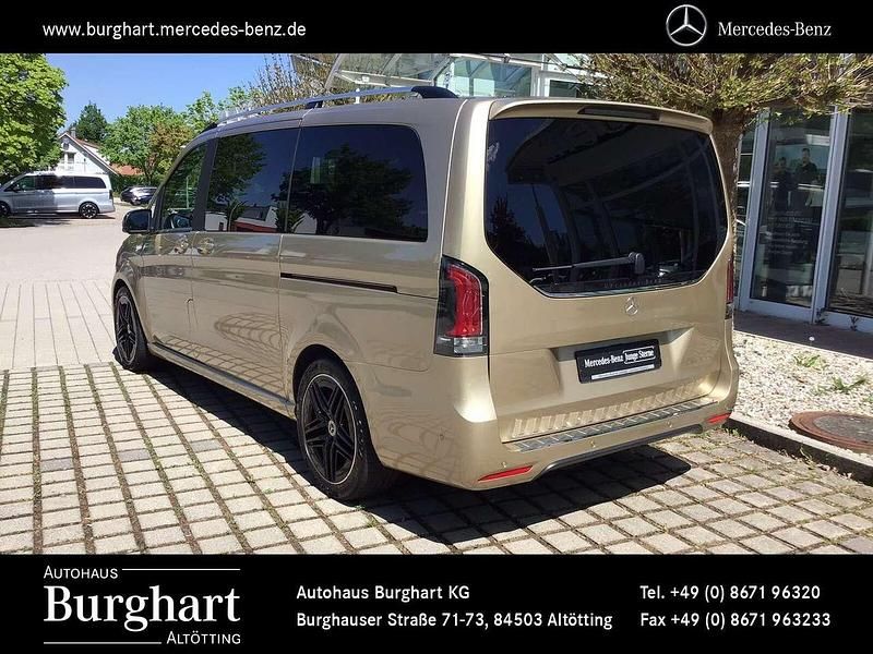 Gebraucht Mercedes V250 Style 190 PS (139 kW) 2024 Kalaharigold Van / Kleinbus