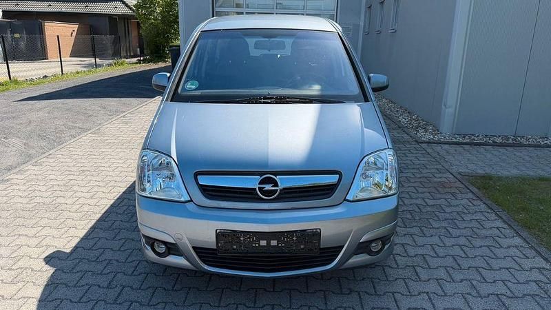 Second-hand Opel Meriva 105 CP (77 kW) 2006 Maro Monovolum