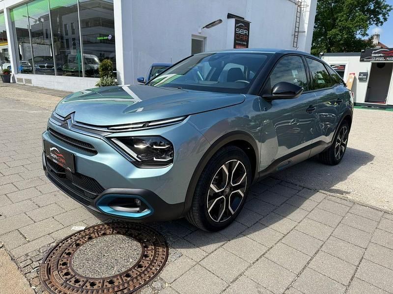 Blau Gebraucht 2021 Citroën e-C4 Feel Limousine | 13.800 € (Superpreis) - Bild 1/4