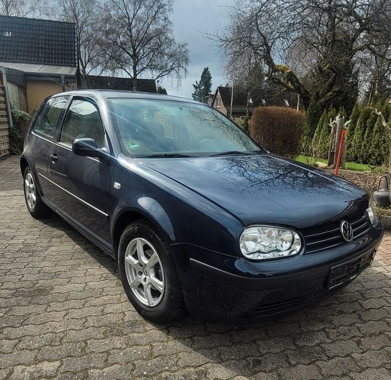 Gebraucht VW Golf IV Basis 75 PS (55 kW) 2001 Blau Limousine
