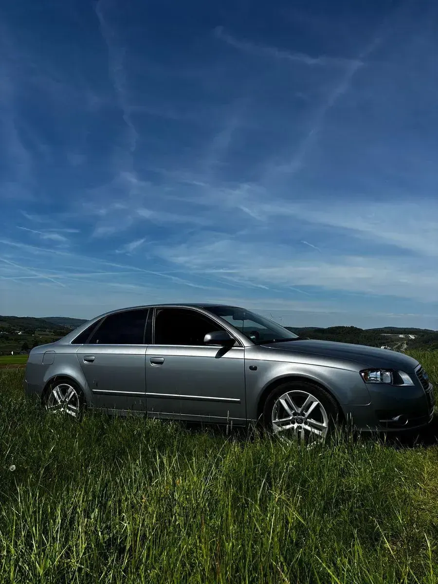 Second-hand Audi A4 131 CP (96 kW) 2006 Gri Berlinǎ