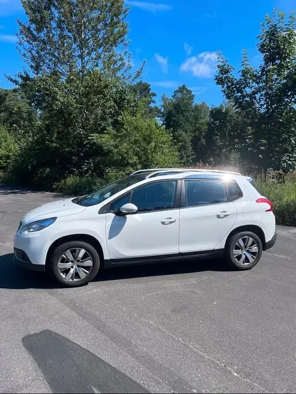 Gebraucht Peugeot 2008 Active 82 PS (60 kW) 2016 Weiß SUV