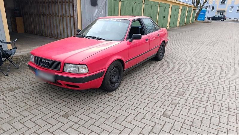 Second-hand Audi 80 90 CP (66 kW) 1994 Roșu Berlinǎ