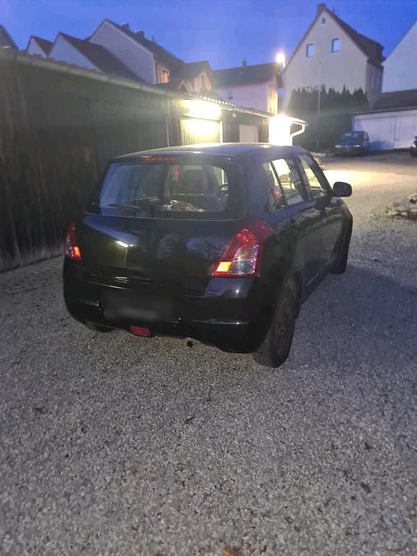 Gebraucht Suzuki Swift 92 PS (67 kW) 2009 Schwarz Kleinwagen