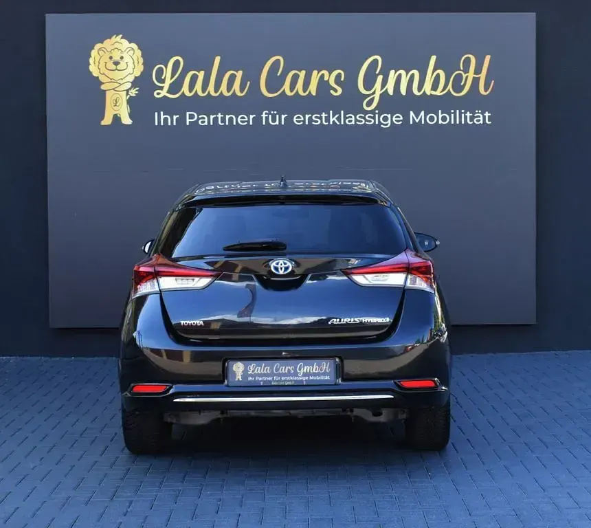 Gebraucht Toyota Auris Hybrid 99 PS (72 kW) 2015 Schwarz Limousine