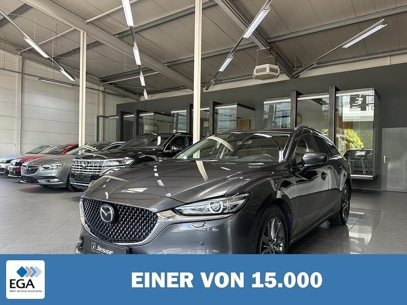 Grau metallic Gebraucht 2023 Mazda 6 Center-Line | 26.260 € (Guter Preis) - Bild 1/4