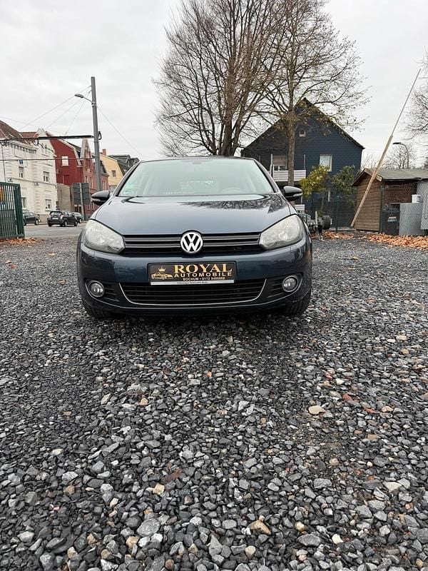 Gebraucht VW Golf VI Style 122 PS (89 kW) 2011 Blau Kleinwagen