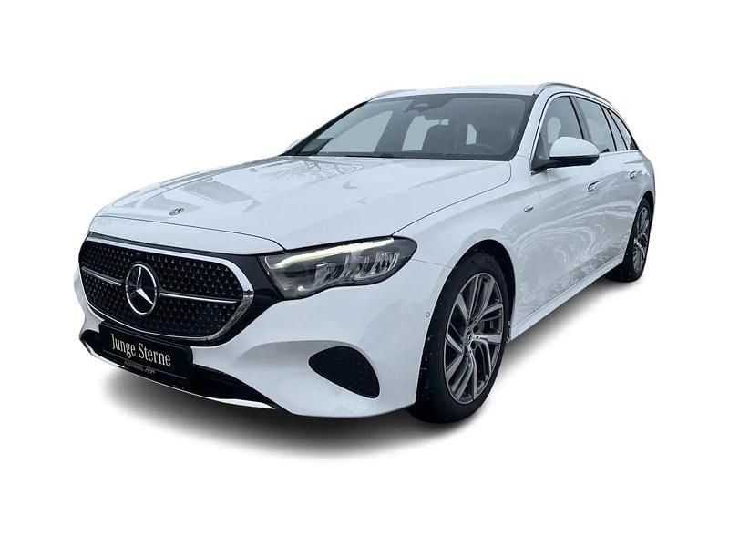 Weiß Gebraucht 2025 Mercedes E300 Avantgarde Kombi | 46.749 € (Superpreis) - Bild 1/4