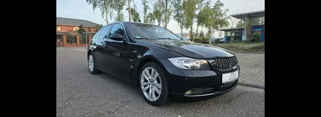 Gebraucht BMW 325 M Sport 218 PS (160 kW) 2005 Schwarz Limousine