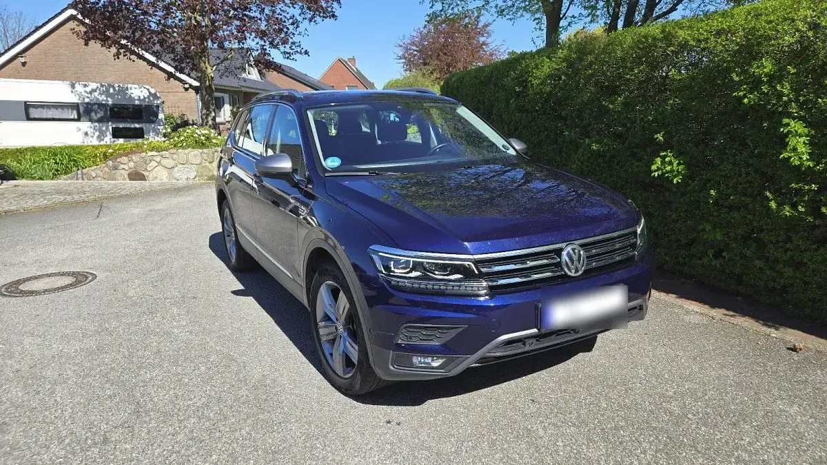 Gebraucht VW Tiguan Allspace 150 PS (110 kW) 2021 Blau SUV