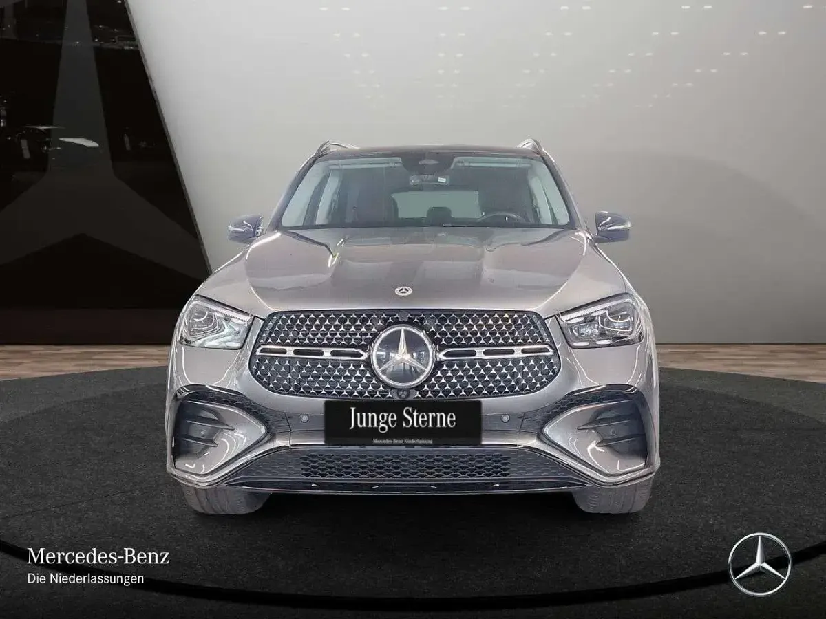 Gebraucht Mercedes GLE350 Advanced Plus 197 PS (144 kW) 2025 Grau SUV