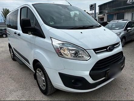 Gebraucht Ford Tourneo 155 PS (114 kW) 2015 Weiß Van / Kleinbus