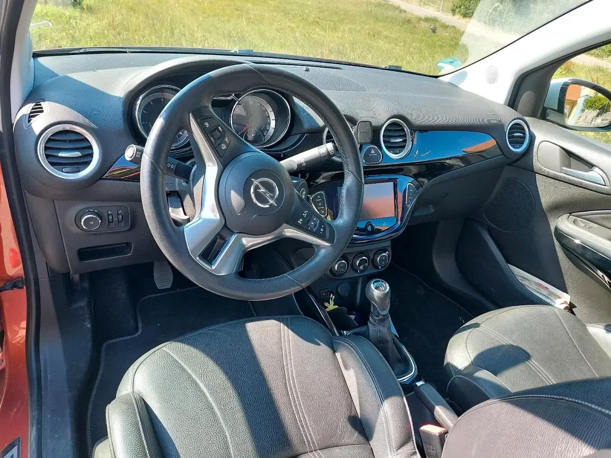 Gebraucht Opel Adam 100 PS (73 kW) 2013 Andere farben Kleinwagen