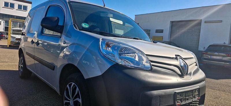 Gebraucht Renault Kangoo 90 PS (66 kW) 2017 Silber Van / Kleinbus