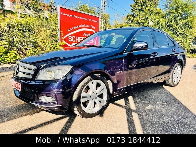 Blau Gebraucht 2008 Mercedes C230 Avantgarde Limousine | 8.490 € (Fairer Preis) - Bild 1/4