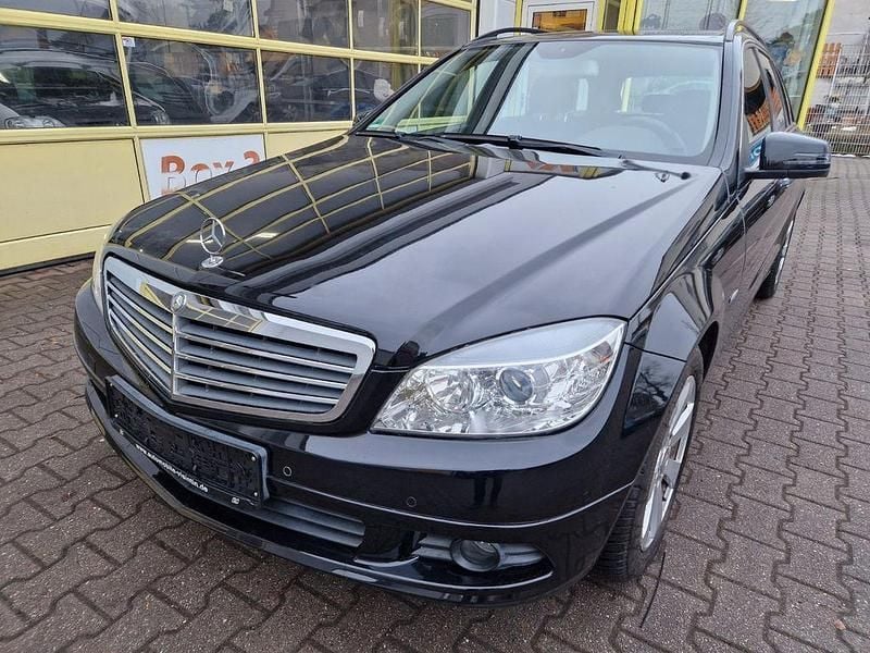 Schwarz Gebraucht 2011 Mercedes C180 Kombi | 6.700 € (Guter Preis) - Bild 1/4