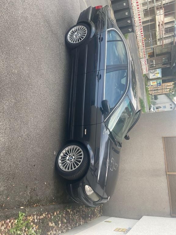Schwarz Gebraucht 1998 BMW 323 Limousine | 1.500 € (Guter Preis) - Bild 1/4