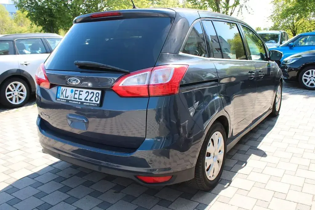 Gebraucht Ford Grand C-Max Trend 150 PS (110 kW) 2012 Grau Van / Kleinbus