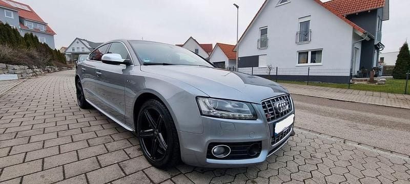 Grau Gebraucht 2010 Audi S5 Sport Limousine | 7.490 € (Superpreis) - Bild 1/4