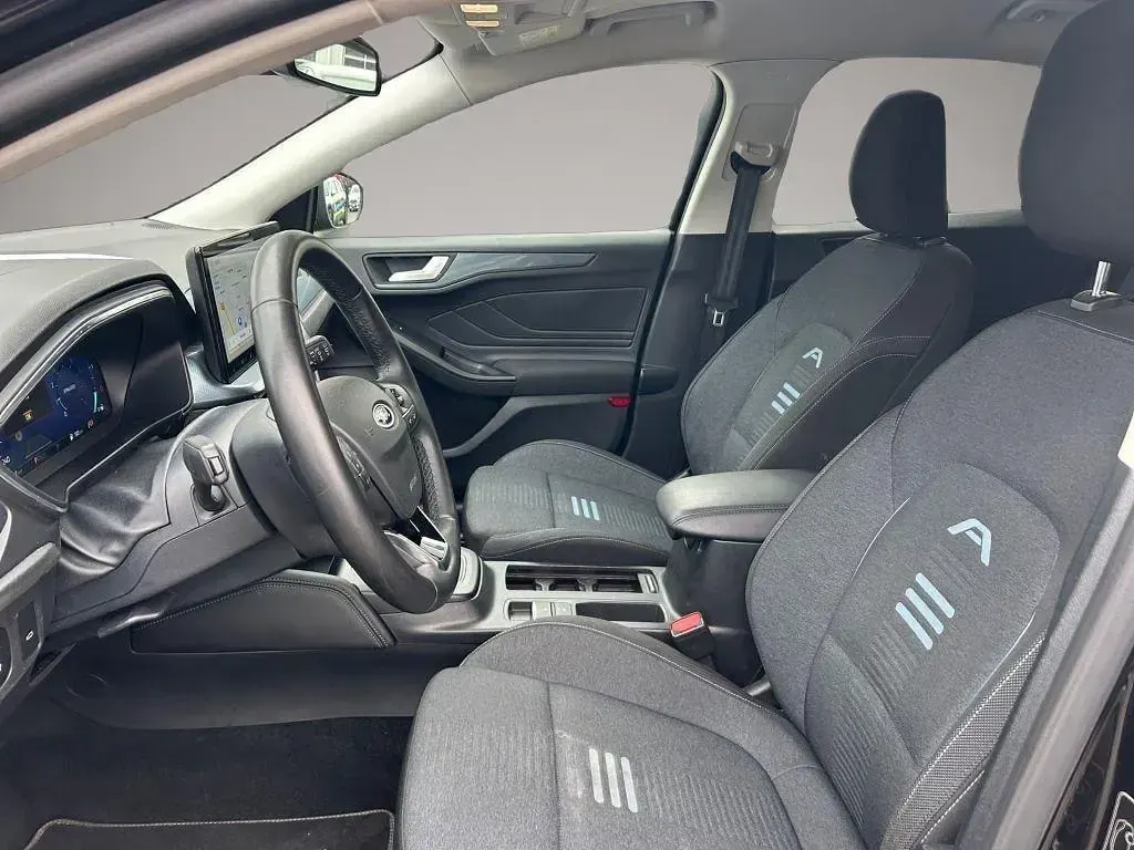 Gebraucht Ford Focus Active X 155 PS (114 kW) 2022 Manufacturer