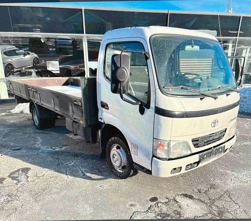 Weiß Gebraucht 2008 Toyota Dyna Abholung | 12.733 € - Bild 1/4