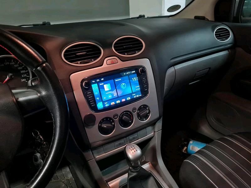 Gebraucht VW Golf V 100 PS (73 kW) 2009 Silber Kombi