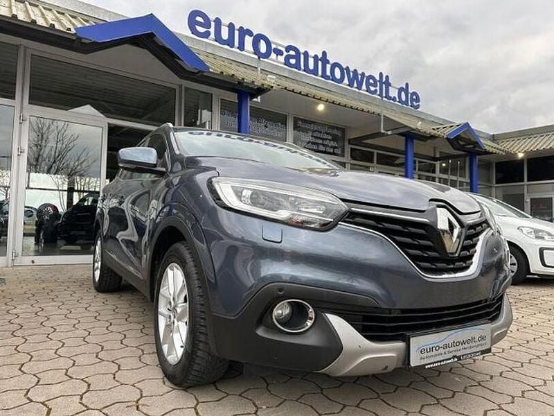 Grau Gebraucht 2016 Renault Kadjar XMOD SUV | 11.690 € (Guter Preis) - Bild 1/4