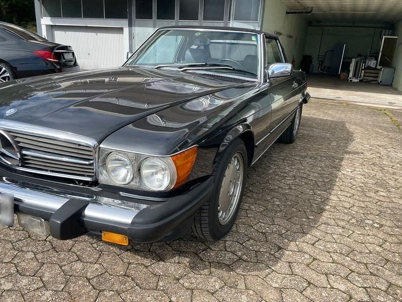 Gebraucht Mercedes 560 230 PS (169 kW) 1987 Blau Cabrio