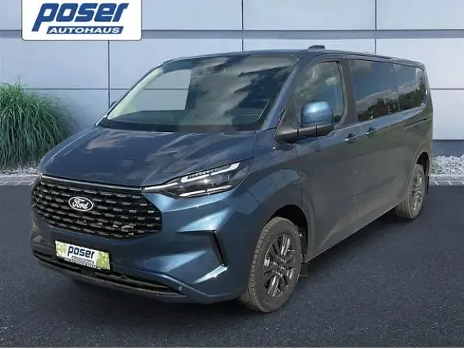 Gebraucht Ford Tourneo Custom Titanium 170 PS (125 kW) 2026 Van