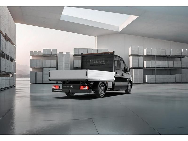 Gebraucht Mercedes Sprinter 150 PS (110 kW) 2024 Schwarz Van