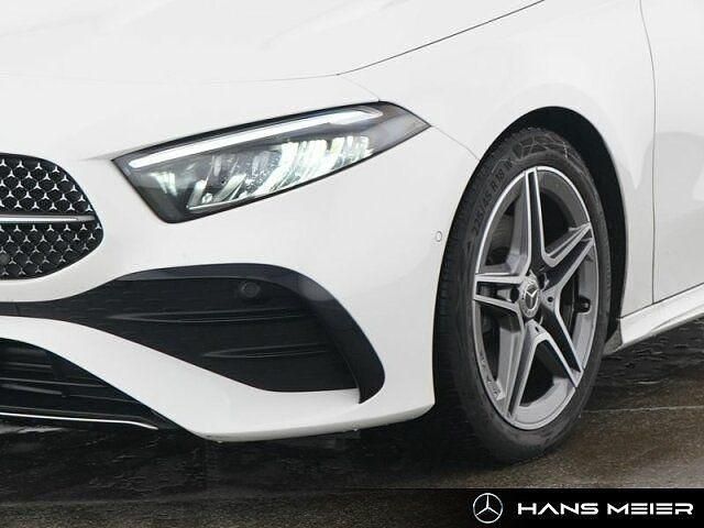 Gebraucht Mercedes A200 AMG 150 PS (110 kW) 2024 Unilack polarweiß Limousine