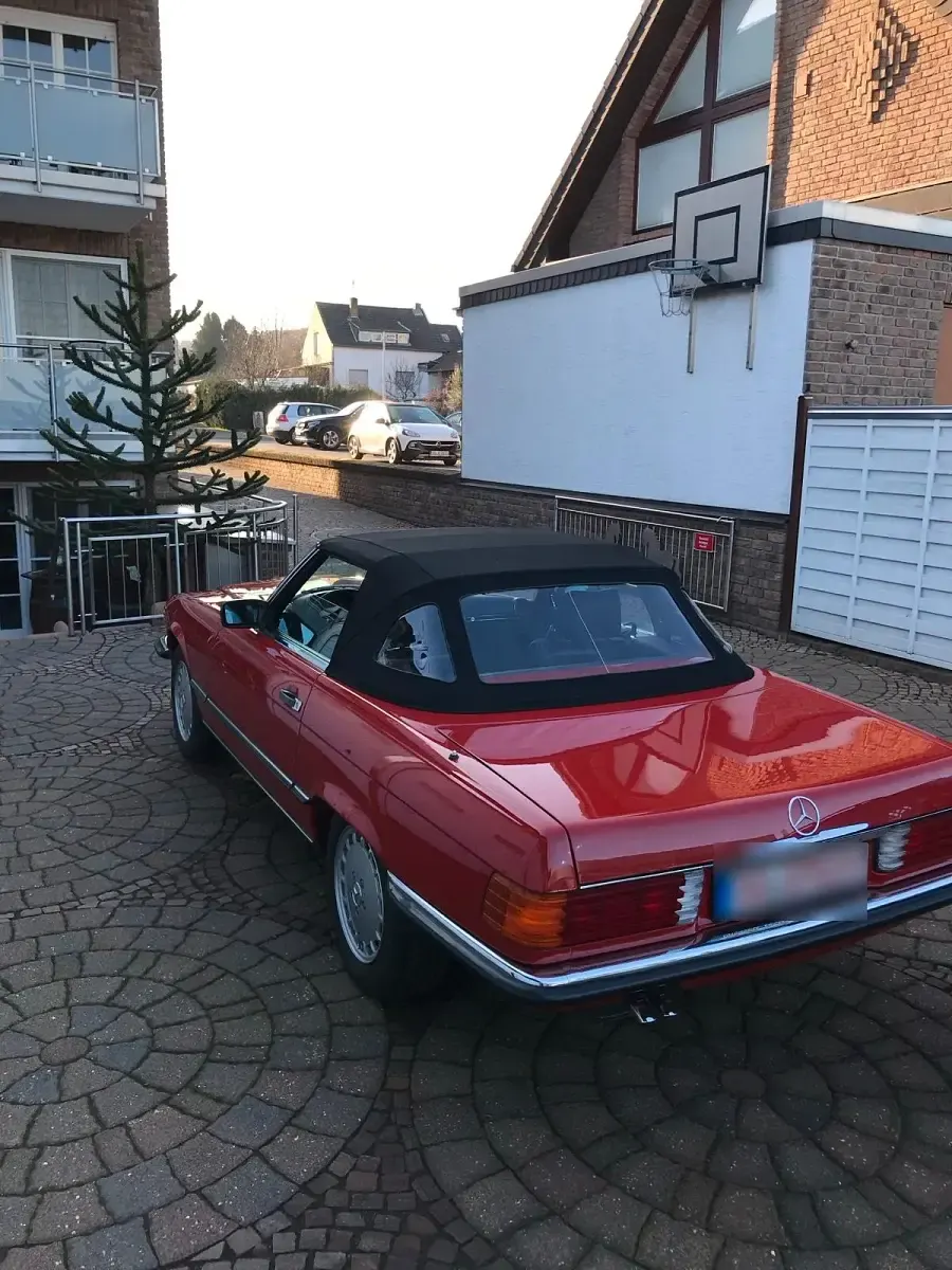 Gebraucht Mercedes SL300 179 PS (131 kW) 1988 Rot Cabrio
