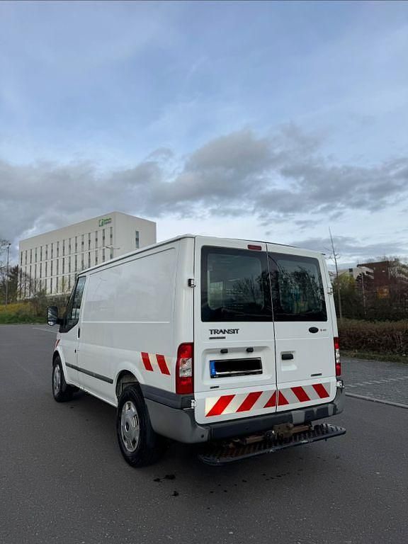 Gebraucht Ford Transit 125 PS (91 kW) 2012 Weiß Van / Kleinbus