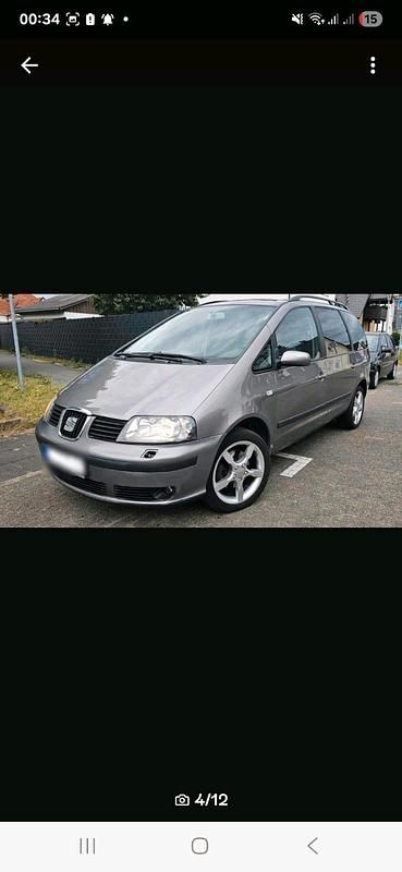 Grau Gebraucht 2003 Seat Alhambra Van / Kleinbus | 3.350 € (Etwas zu teuer) - Bild 1/4