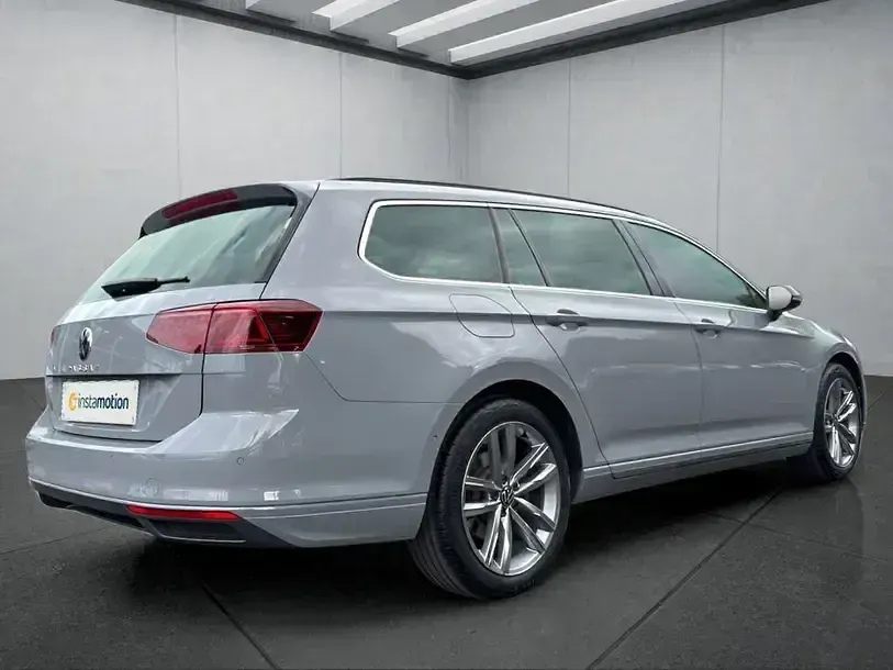 Gebraucht VW Passat 2023 Grau Kombi