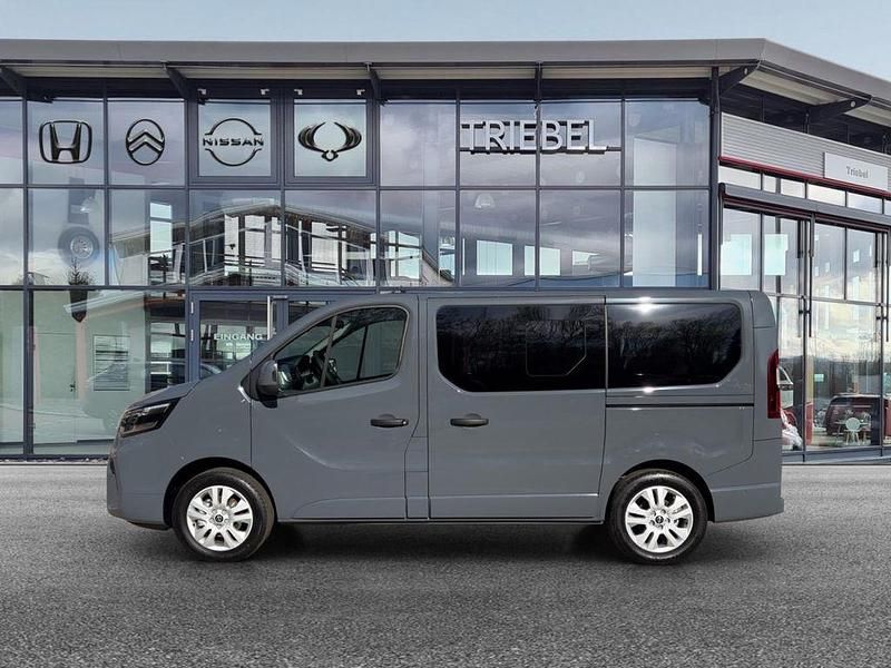 Neu Nissan Primastar Tekna 170 PS (125 kW) 2026 Grau Van / Kleinbus