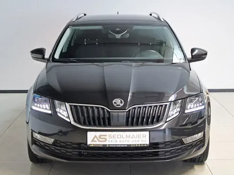 Gebraucht Skoda Octavia Soleil 190 PS (139 kW) 2019 Schwarz Kombi