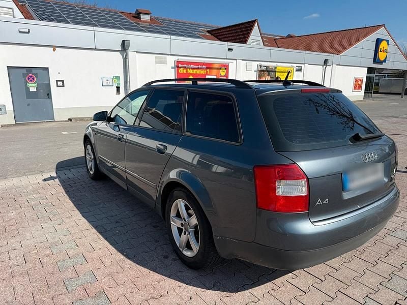 Gebraucht Audi A4 S-Line 131 PS (96 kW) 2002 Grau Kombi