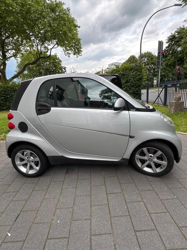 Silber Gebraucht 2008 Smart ForTwo Coupé Kleinwagen | 2.900 € (Guter Preis) - Bild 1/4