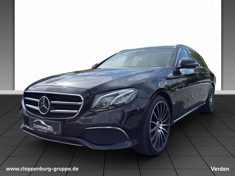 Schwarz Gebraucht 2019 Mercedes E400 Avantgarde Kombi | 32.999 € (Guter Preis) - Bild 1/4