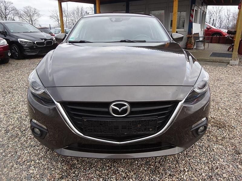 Gebraucht Mazda 3 Center-Line 150 PS (110 kW) 2015 Braun Limousine