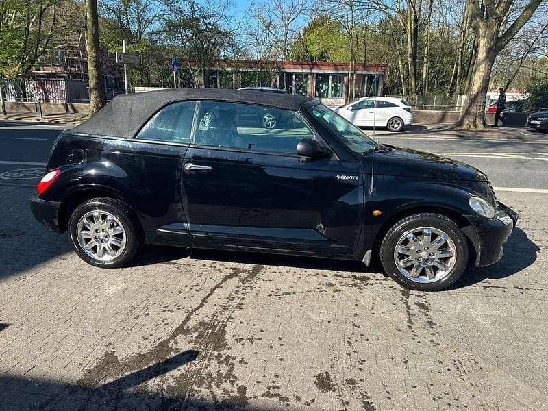 Gebraucht Chrysler PT Cruiser Limited 143 PS (105 kW) 2007 Black clear coat Cabrio