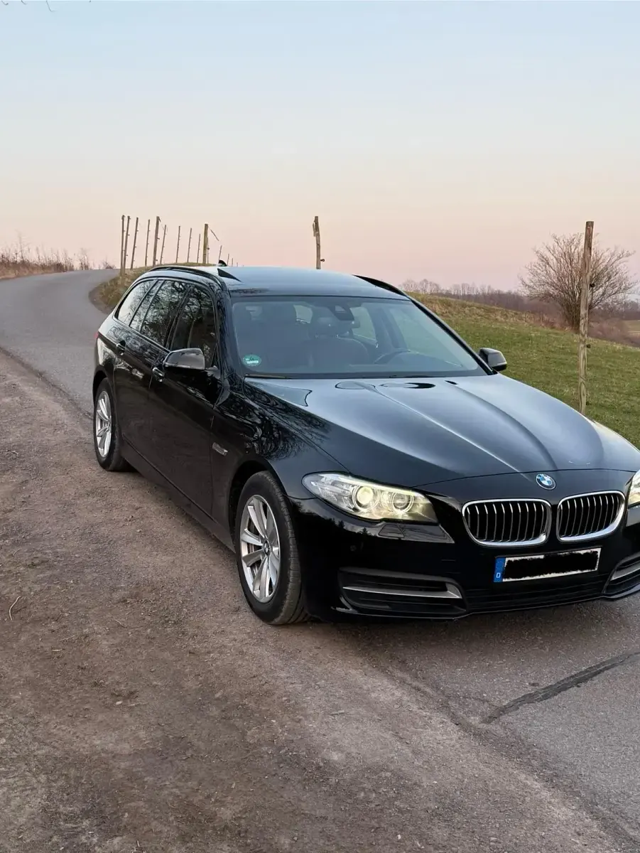 Gebraucht BMW 520 184 PS (135 kW) 2014 Schwarz Kombi