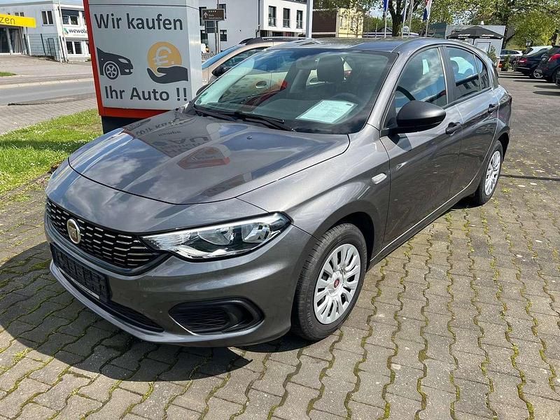 Colore esterno Gebraucht 2017 Fiat Tipo Pop Kleinwagen | 10.666 € (Fairer Preis) - Bild 1/4