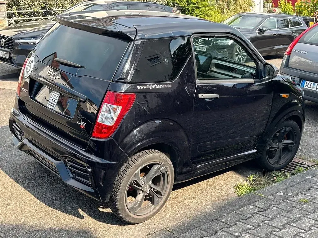Gebraucht Ligier JS50 2024 Schwarz Kleinwagen