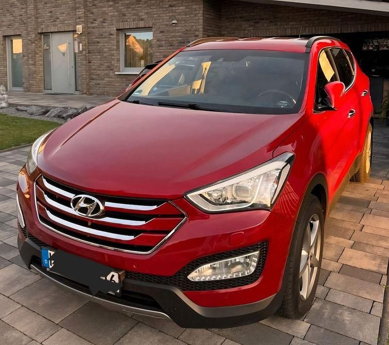 Rot Gebraucht 2014 Hyundai Santa Fe Premium SUV | 11.600 € (Fairer Preis) - Bild 1/4